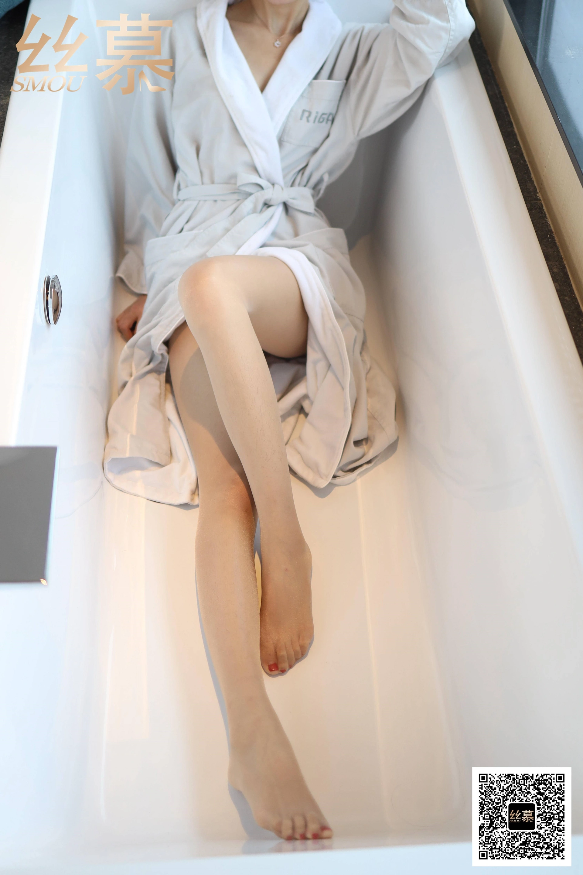 丝慕写真 - SM410 天天一元 茗茗《法兰绒浴袍》 2